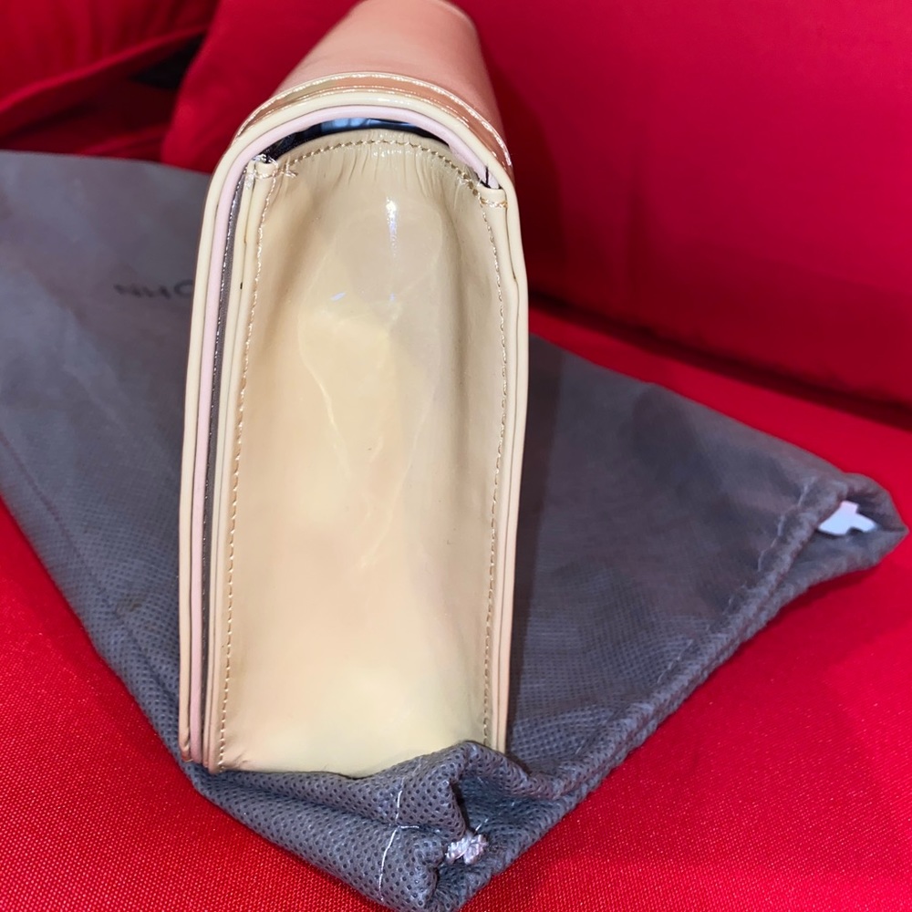 Handbag - Picture 2 of 4